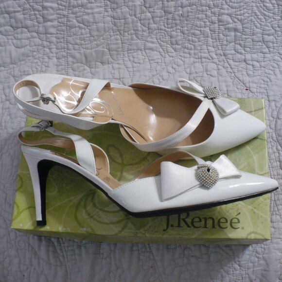 NEW IN BOX- J. Renee' White Pt 3" Heels w/ Satin Trim and Rhinestone Deco-Sz 13W - Picture 3 of 11